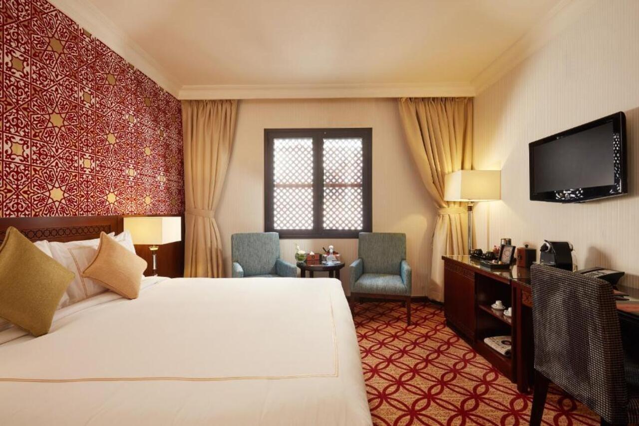 Dallah Taibah Hotel Medina Bagian luar foto