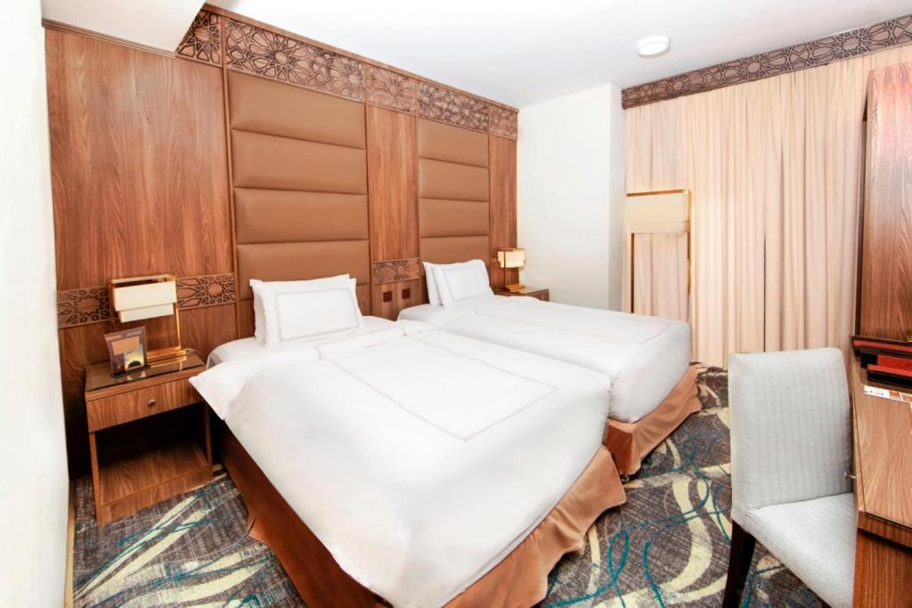 Dallah Taibah Hotel Medina Bagian luar foto