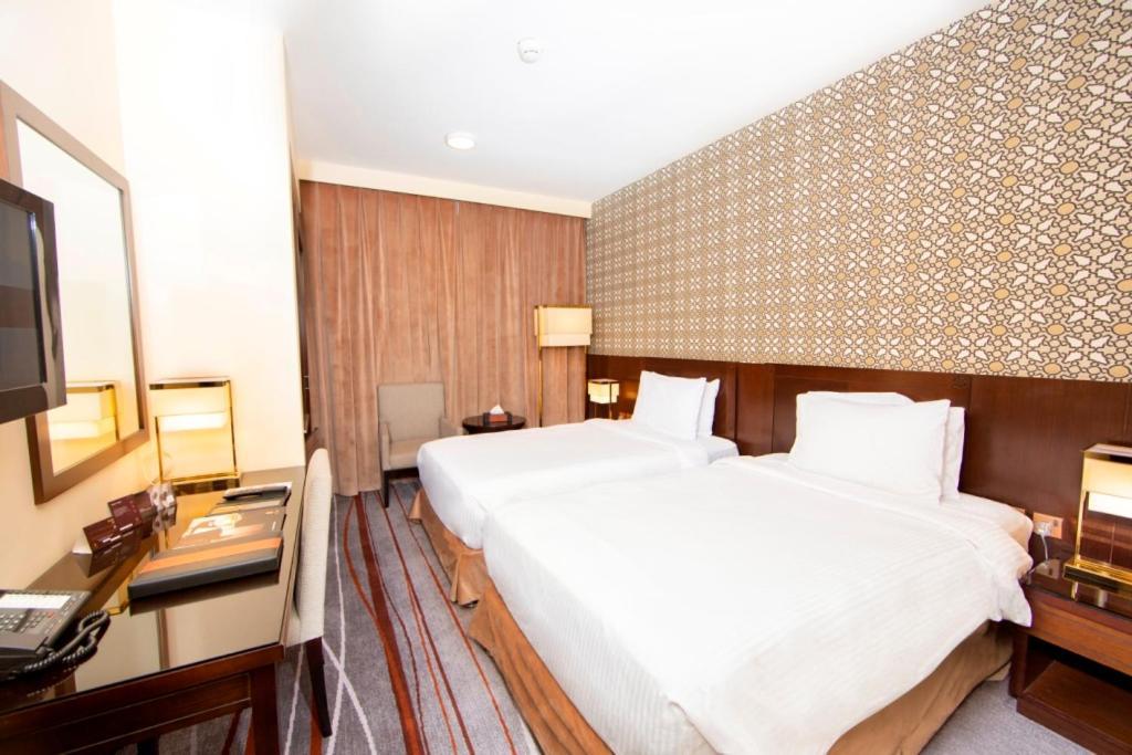 Dallah Taibah Hotel Medina Bagian luar foto