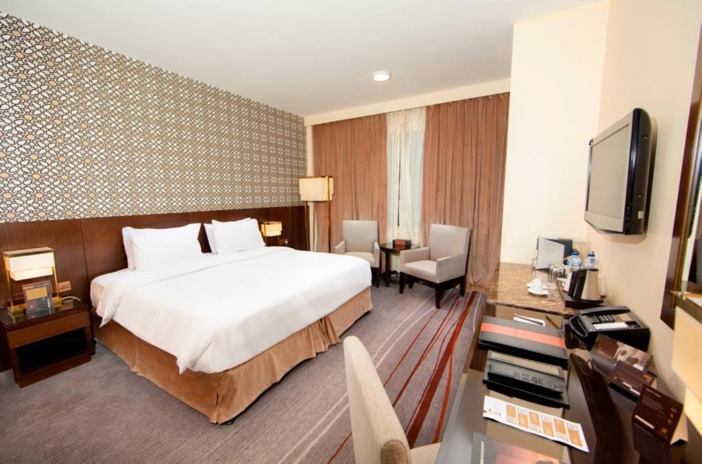 Dallah Taibah Hotel Medina Bagian luar foto