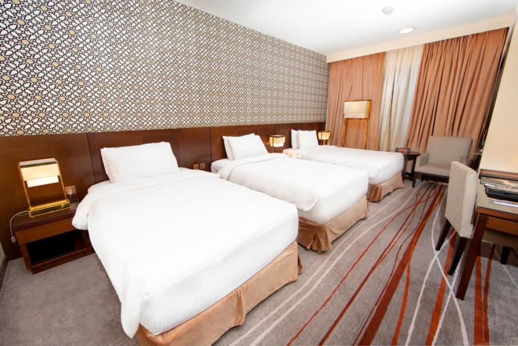 Dallah Taibah Hotel Medina Bagian luar foto