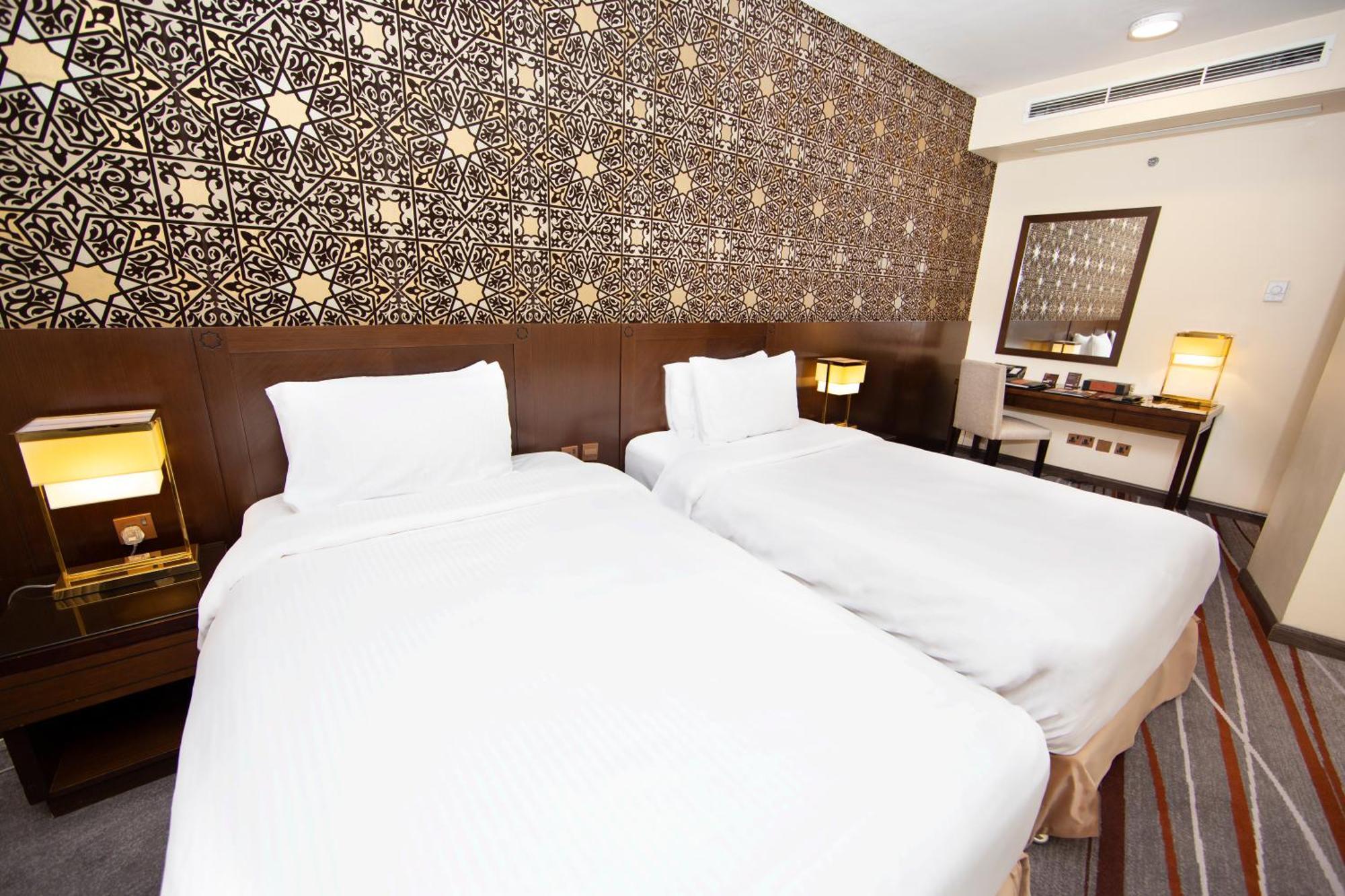 Dallah Taibah Hotel Medina Bagian luar foto