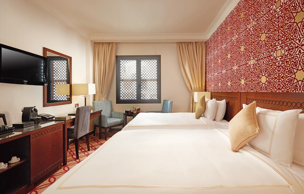 Dallah Taibah Hotel Medina Bagian luar foto
